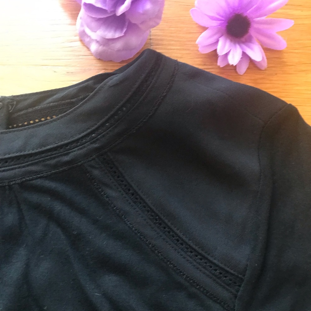 โค๏ธ BR Peplum Blouse ๐ - Picture 4 of 8